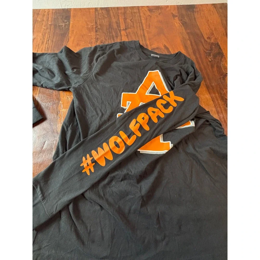 Astraco Mens Wolfpack The Trail Long Sleeve Graphic Tee Black‎ Orange Large